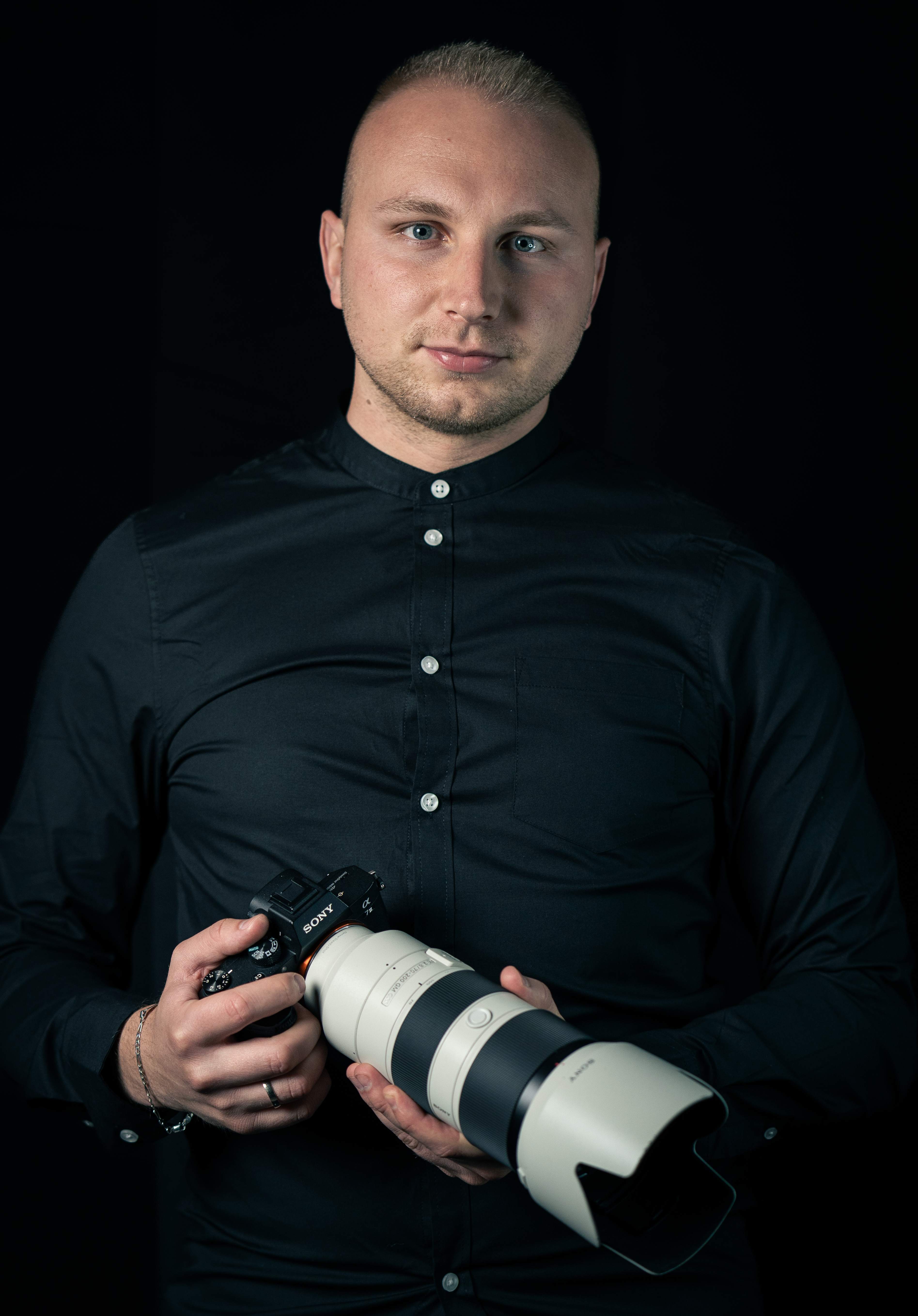Fotograf mit Kamera